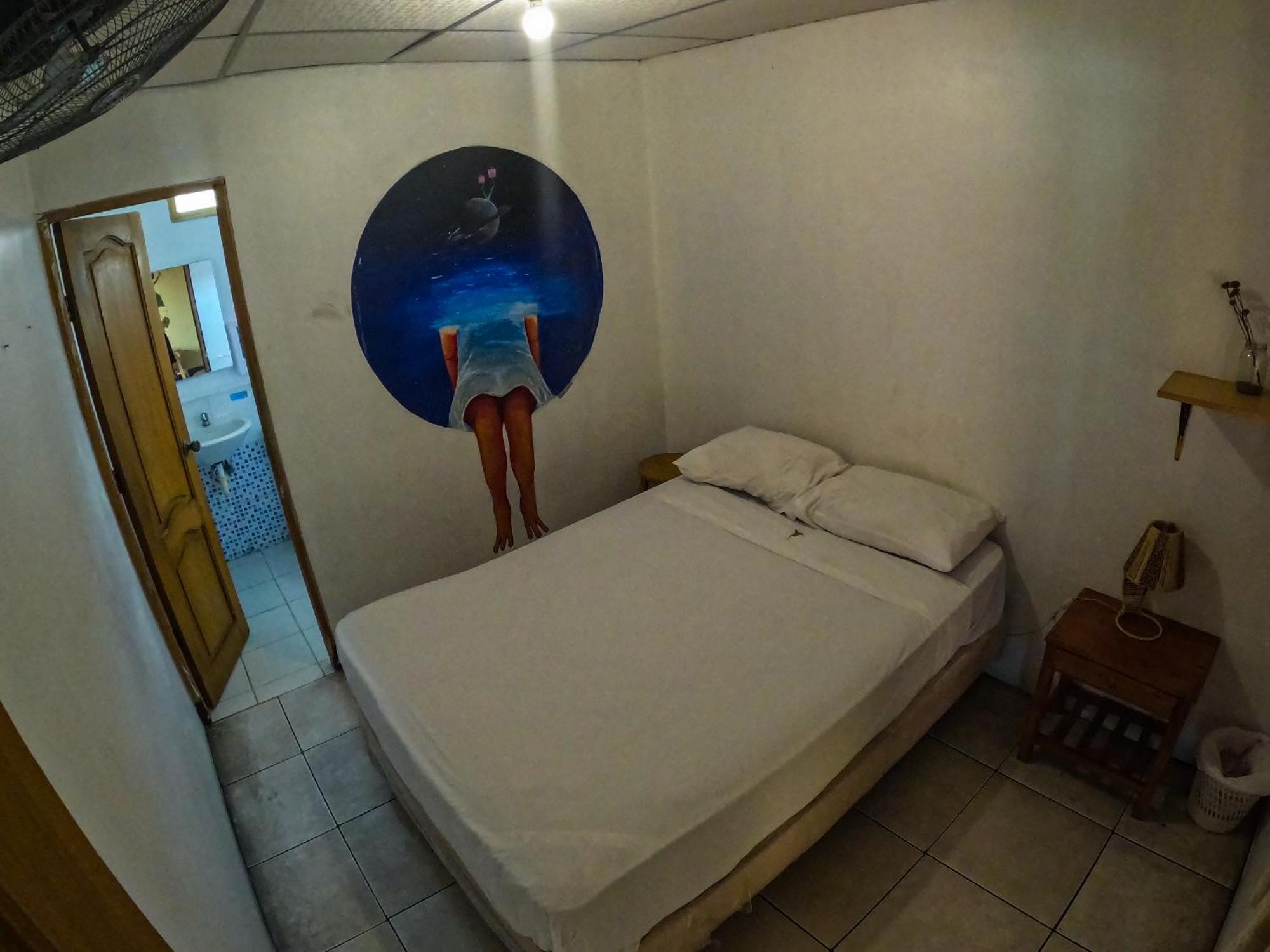 Hostel Nucapacha グアヤキル エクステリア 写真